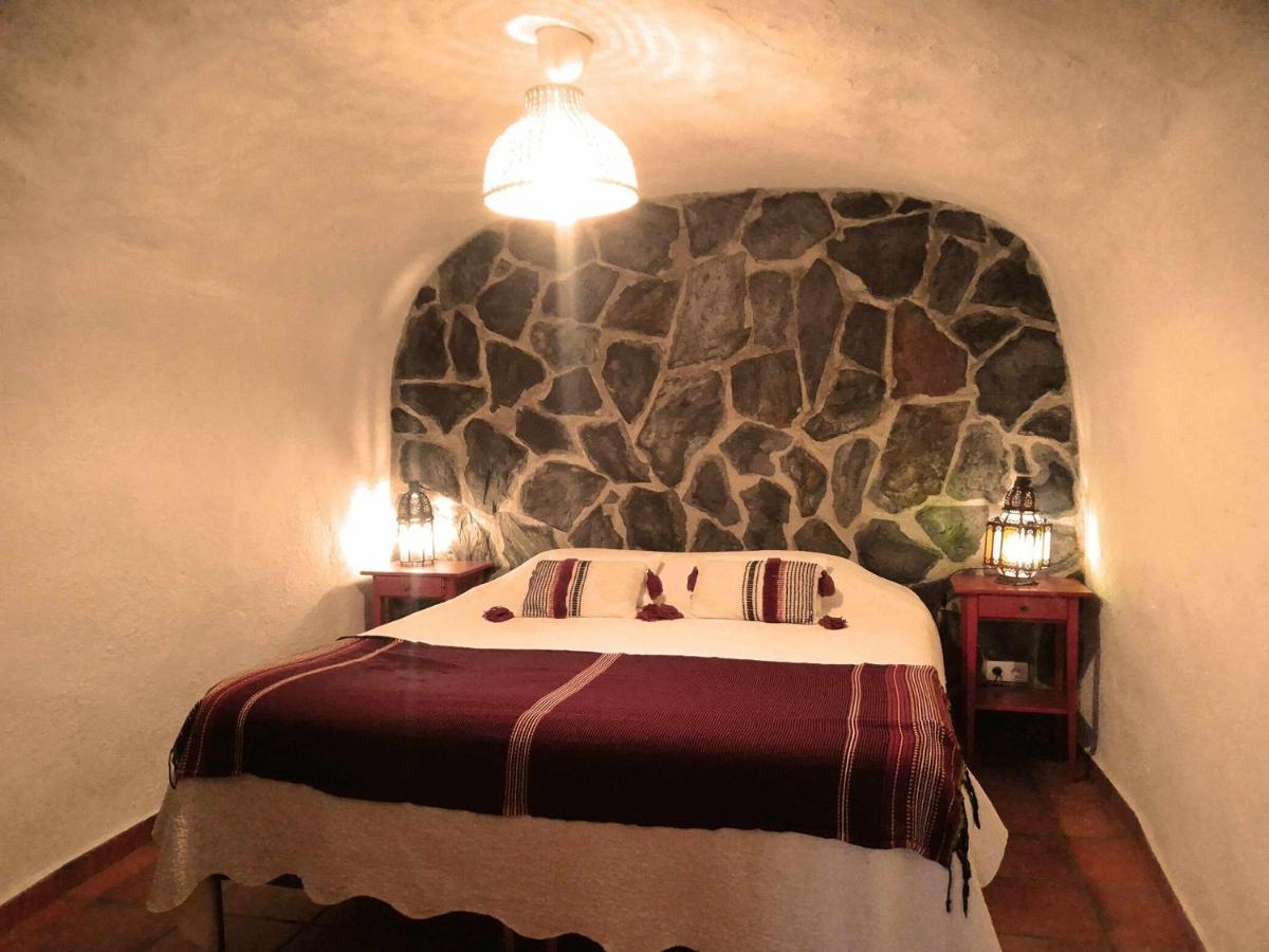 Гостевой дом Cuevas Andalucia Баса Экстерьер фото