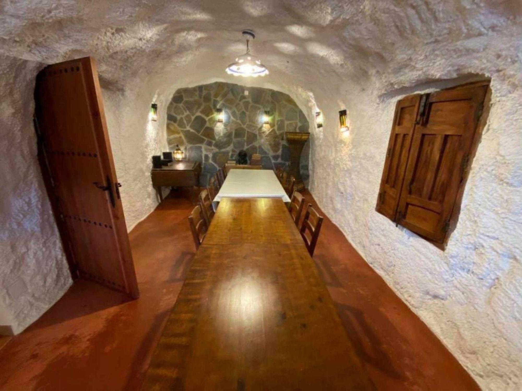 Гостевой дом Cuevas Andalucia Баса Экстерьер фото