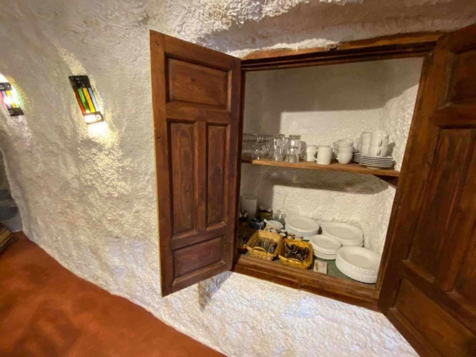 Гостевой дом Cuevas Andalucia Баса Экстерьер фото